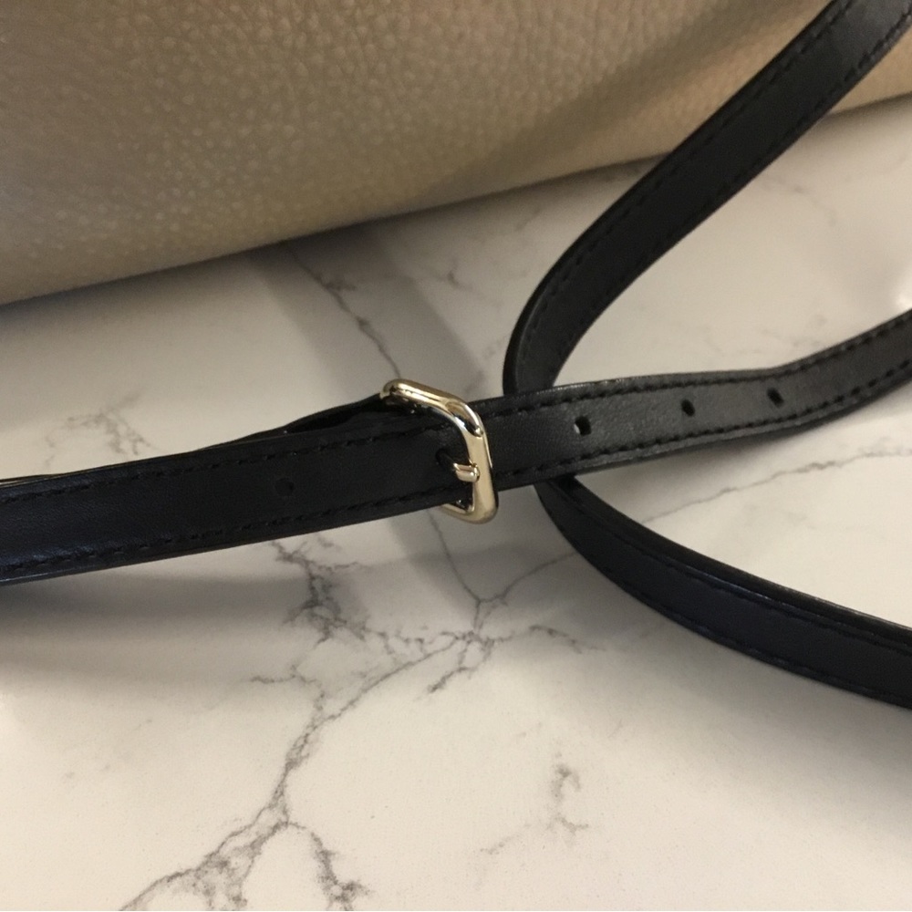 Kate Spade Pebbled Leather Black/Tan Crossbody Bag - Picture 7 of 13